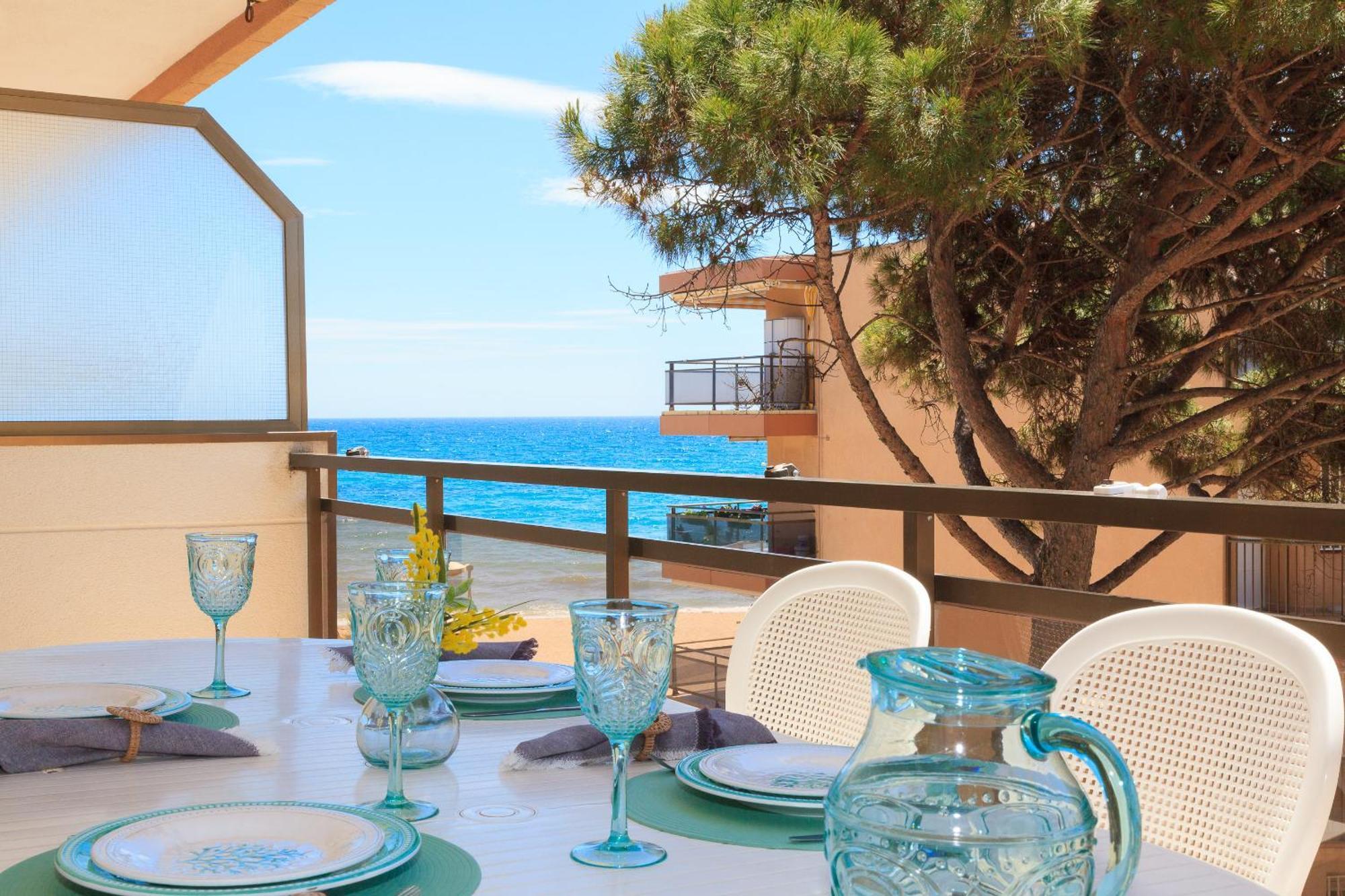 UHC Txingudi Apartments Cambrils Bagian luar foto