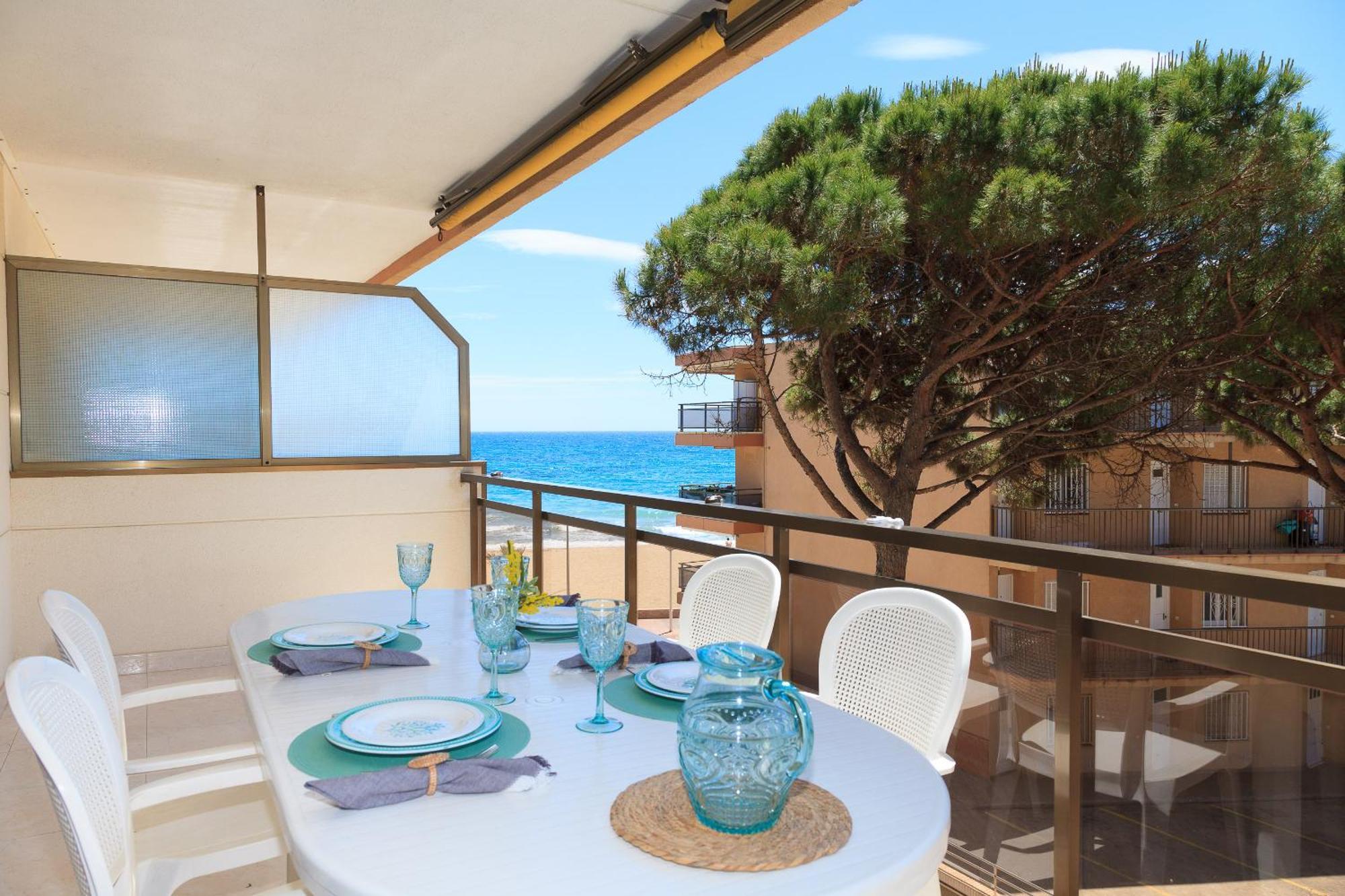 UHC Txingudi Apartments Cambrils Bagian luar foto