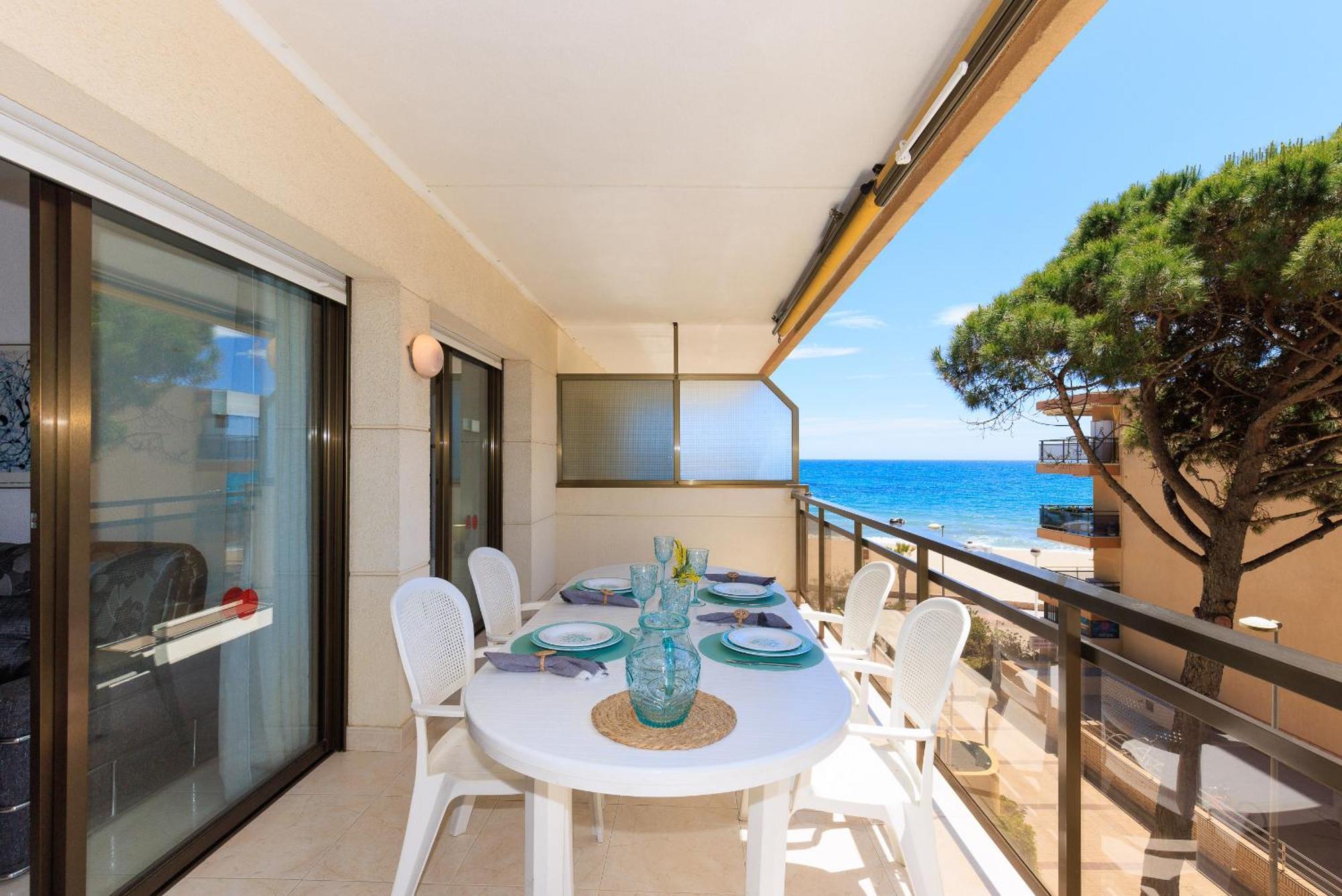 UHC Txingudi Apartments Cambrils Bagian luar foto